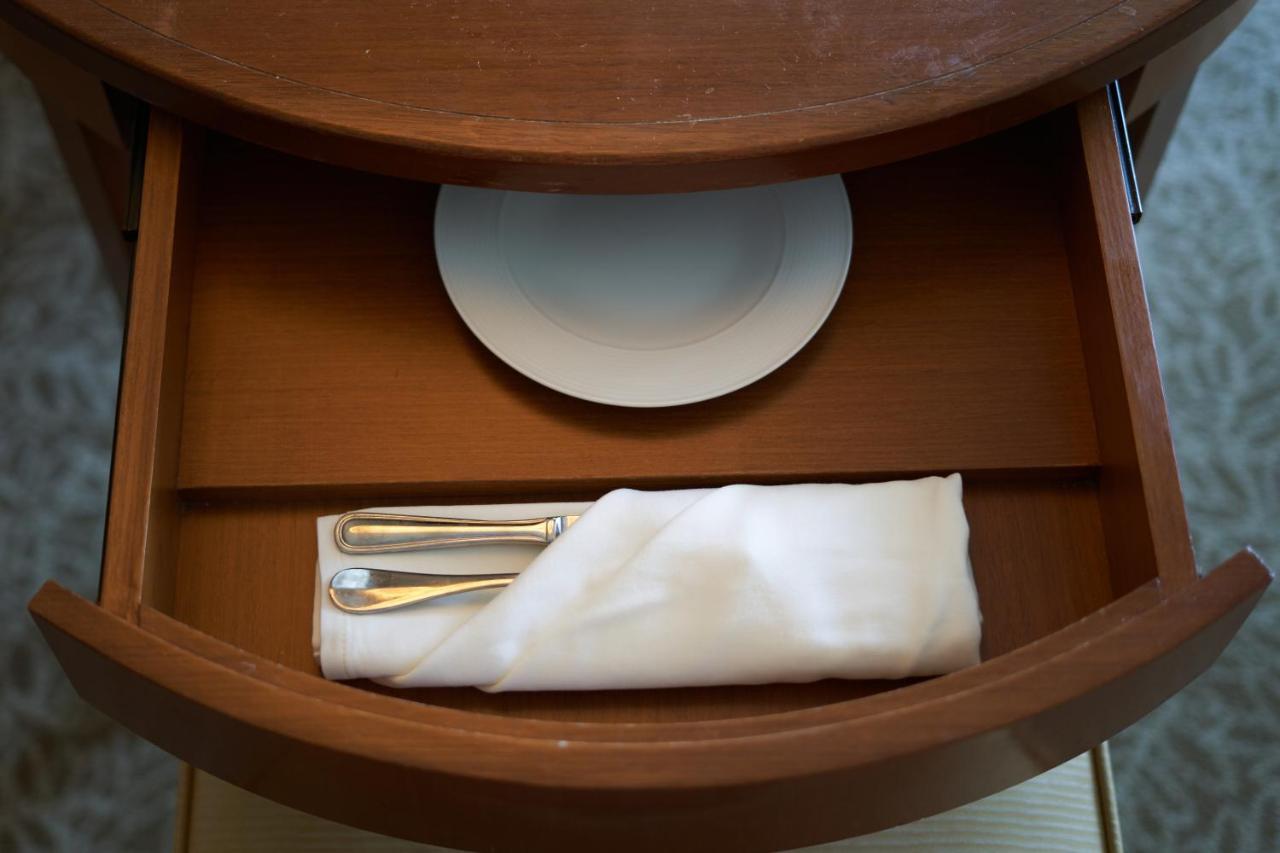 Ocean Wing Executive Suite